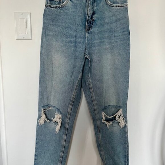 Topshop Tall Mom Jeans / Mid Wash / Size 4 - Picture 2 of 4